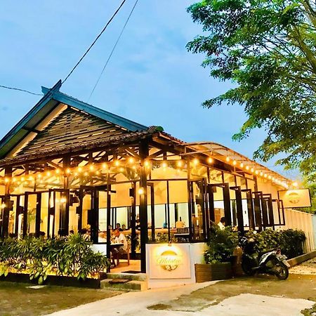 Belaya Hotel Jepara Zewnętrze zdjęcie